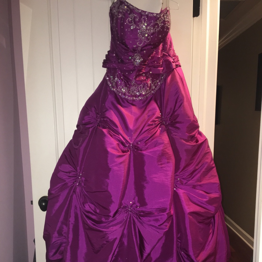 Corset prom dress Mari Lee by Madeline Gardner